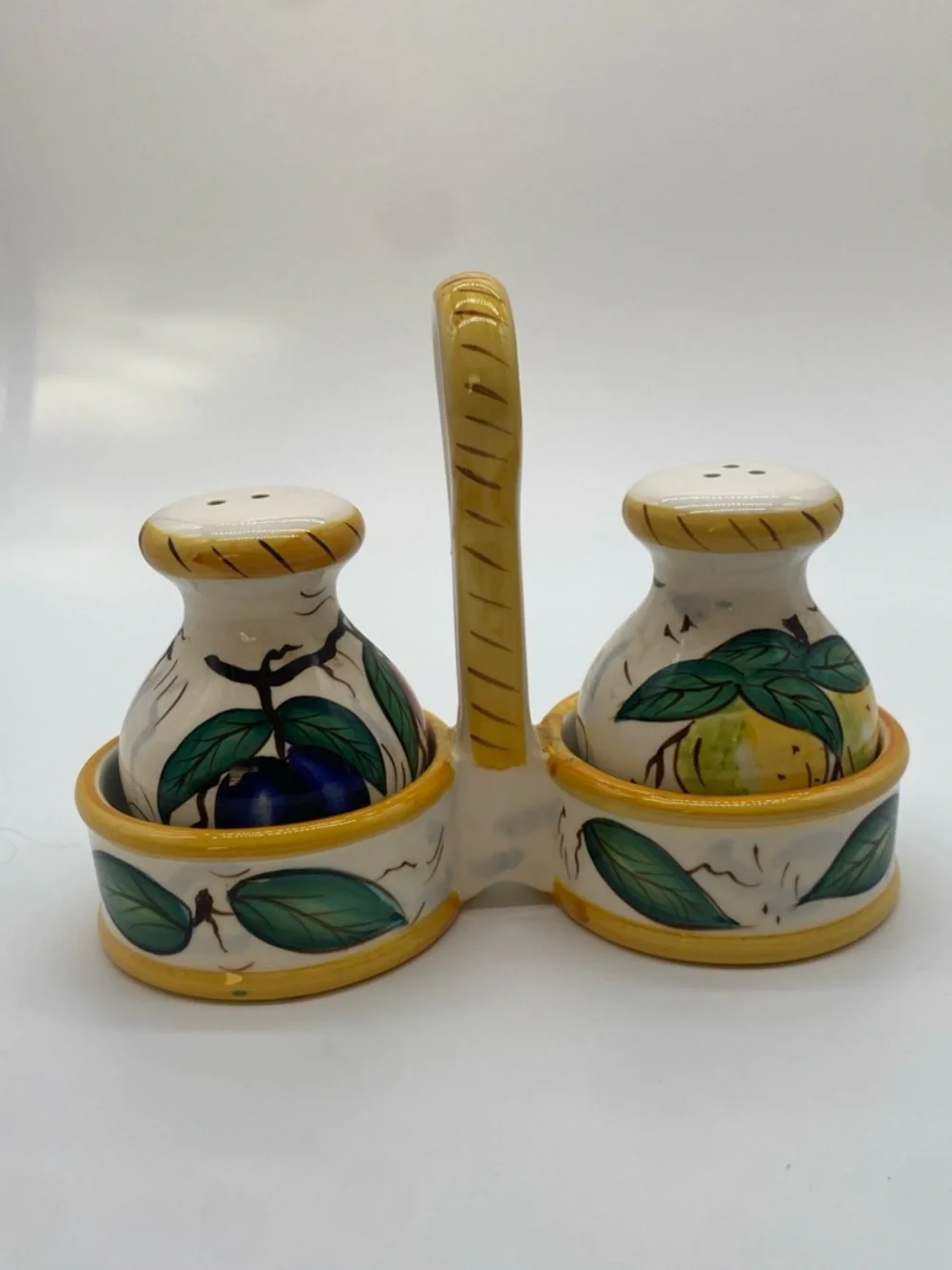 Salt and pepper shakers with caddie - Picture 1 of 10